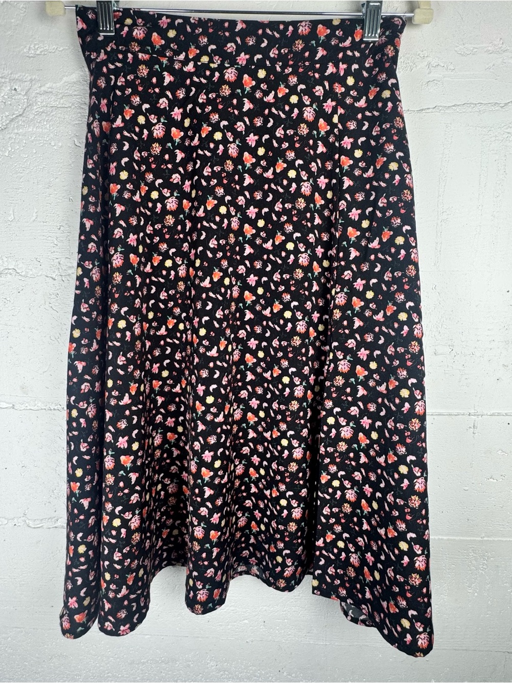 ModCloth vintage-inspired A-line skirt ditsy floral A-Line Midi Knee Length S